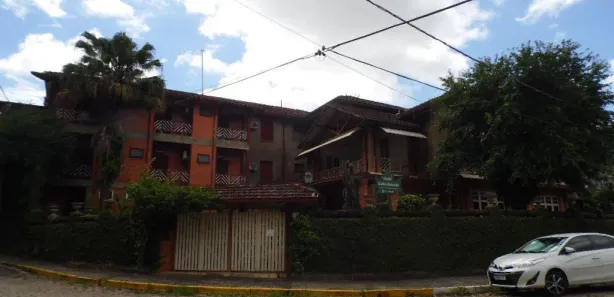 Hotel / Motel / Pousada com 27 Quartos à venda, 1691m² no Centro, Águas de São Pedro