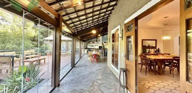 Casa de Condomínio com 4 Quartos à venda, 355m² no Chácara dos Lagos, Carapicuíba