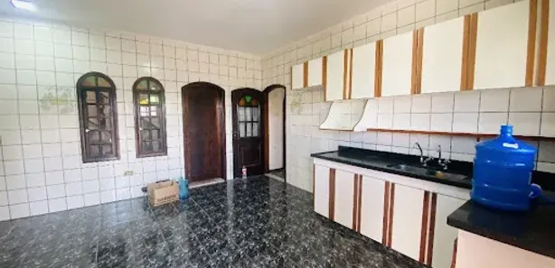 Casa com 3 Quartos para alugar, 200m² no Jardim Esperança, Barueri