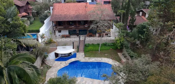 Casa de Condomínio com 3 Quartos para venda ou aluguel, 511m² no Caraguatá, Mairiporã