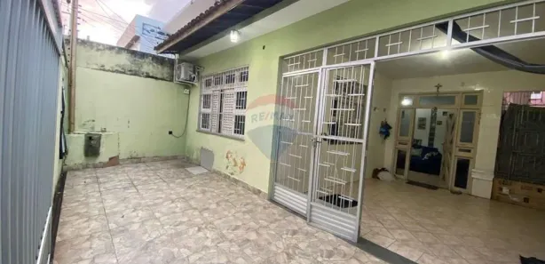 Casa com 4 Quartos à venda, 138m² no Grageru, Aracaju