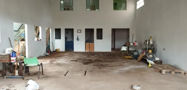 Galpão / Depósito / Armazém à venda, 200m² no Garapu, Cabo de Santo Agostinho