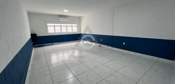 Prédio Inteiro para venda ou aluguel, 699m² no Vila Santana, Campinas