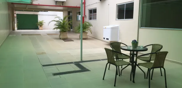 Hotel / Motel / Pousada com 15 Quartos à venda, 658m² no Novo Cavaleiro, Macaé