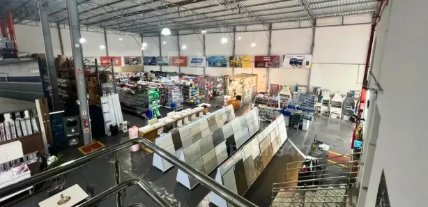 Galpão / Depósito / Armazém para alugar, 1261m² no Centro, Camboriú