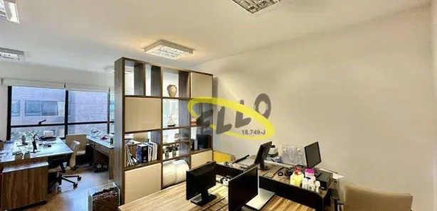 Conjunto Comercial / Sala para alugar, 82m² no Jardim Lambreta, Cotia