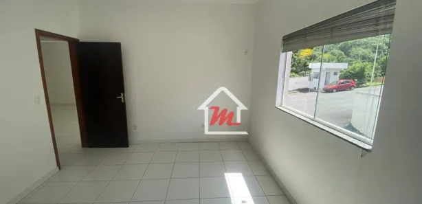 Conjunto Comercial / Sala para alugar, 130m² no Água Verde, Blumenau