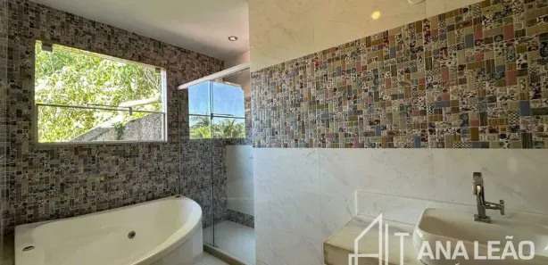 Casa de Condomínio com 4 Quartos à venda, 287m² no Limoeiro, Guapimirim