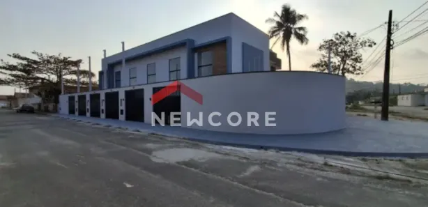 Kitnet à venda, 36m² no Estância Balneária Belmira Novaes, Peruíbe