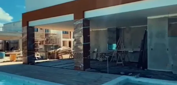 Casa de Condomínio com 3 Quartos à venda, 10m² no Buraquinho, Lauro de Freitas