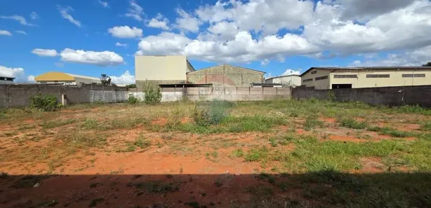 Galpão / Depósito / Armazém à venda, 130m² no Zona Industrial, Brasília