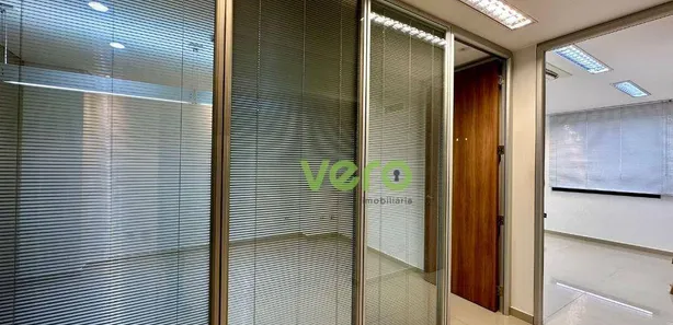 Conjunto Comercial / Sala para alugar, 540m² no Vila Belvedere, Americana