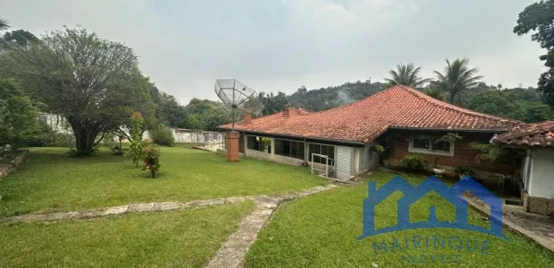 Fazenda / Sítio / Chácara com 6 Quartos à venda, 3000m² no , Mairinque
