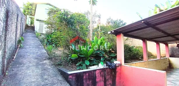 Casa com 1 Quarto à venda, 200m² no Roças Novas, Caeté