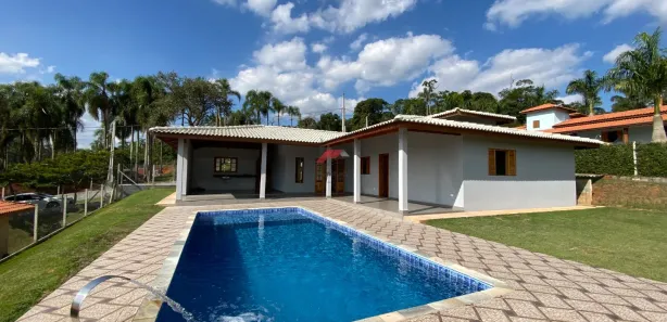 Fazenda / Sítio / Chácara com 4 Quartos à venda, 220m² no Campo Verde, Ibiúna