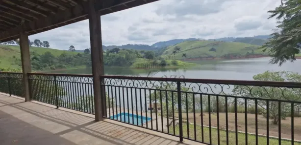 Casa de Condomínio com 2 Quartos à venda, 189m² no IGARATA, Igaratá