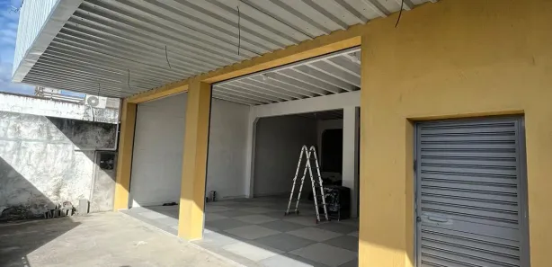 Galpão / Depósito / Armazém para alugar, 400m² no Centro, Bayeux