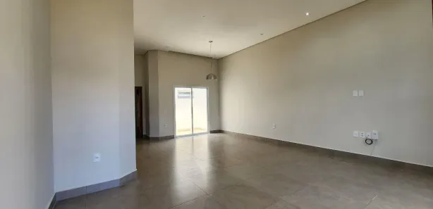 Casa de Condomínio com 3 Quartos para alugar, 165m² no Vila Guedes, Jaguariúna