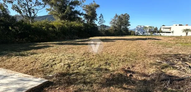 Terreno / Lote / Condomínio à venda, 430m² no Pé de Plátano, Santa Maria
