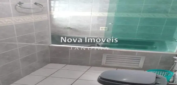 Casa com 3 Quartos para alugar, 250m² no Jardim Lindomar, Jandira