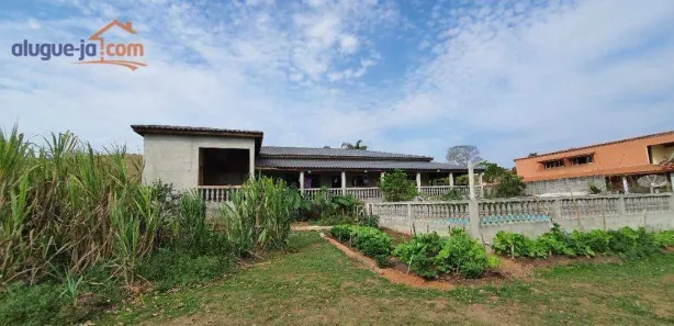 Fazenda / Sítio / Chácara com 4 Quartos à venda, 500m² no Chácara Marambaia, Caçapava