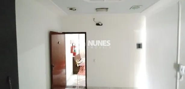 Conjunto Comercial / Sala para alugar, 29m² no Parque Jandaia, Carapicuíba