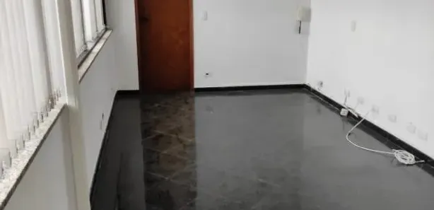 Conjunto Comercial / Sala à venda, 27m² no Vila Osasco, Osasco
