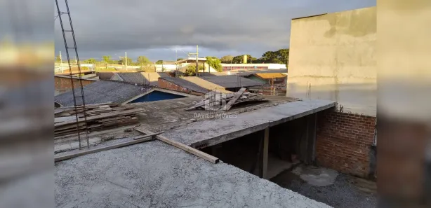 Sobrado com 3 Quartos à venda, 260m² no Guarituba, Piraquara