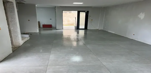Sobrado com 3 Quartos à venda, 195m² no Uberaba, Curitiba