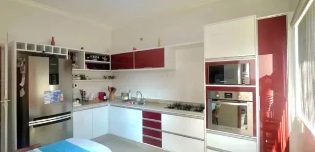 Sobrado com 4 Quartos à venda, 270m² no Morada da Colina, Resende