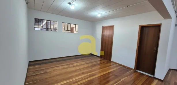 Conjunto Comercial / Sala para alugar, 100m² no Velha Central, Blumenau