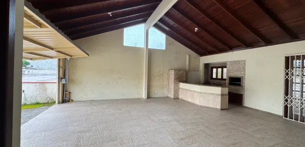 Casa com 3 Quartos para alugar, 100m² no Centro, Tijucas