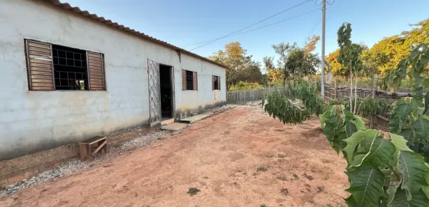 Fazenda / Sítio / Chácara com 3 Quartos à venda, 1000m² no Chácaras Vale das Andorinhas, Novo Gama
