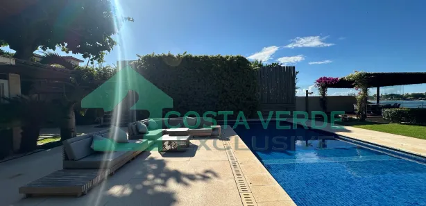 Casa com 6 Quartos para alugar, 640m² no Ferradura, Armação dos Búzios