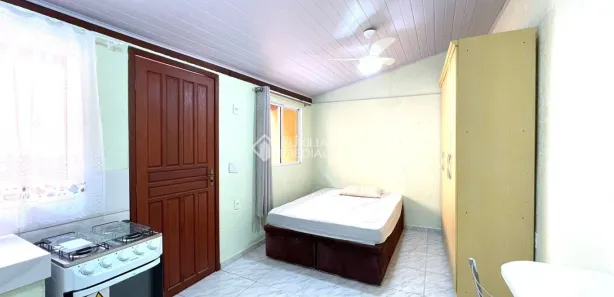 Kitnet com 1 Quarto para alugar, 20m² no Pantanal, Florianópolis