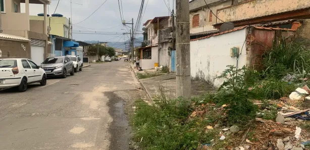 Terreno / Lote / Condomínio à venda, 210m² no Valverde, Nova Iguaçu