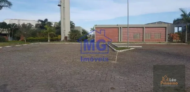 Galpão / Depósito / Armazém para venda ou aluguel, 230000m² no Imboassica, Macaé