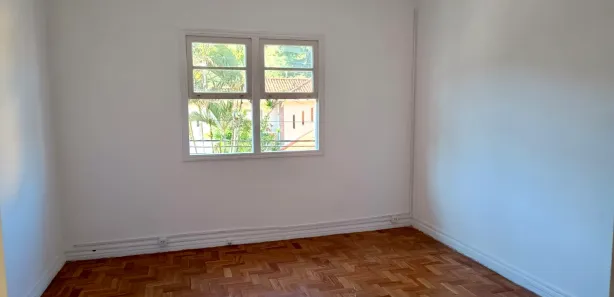 Casa com 2 Quartos para alugar, 100m² no Valparaíso, Petrópolis