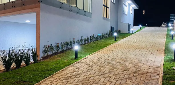 Casa de Condomínio com 4 Quartos à venda, 530m² no , Confins