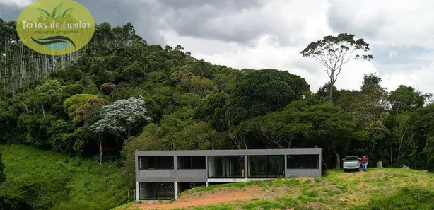 Fazenda / Sítio / Chácara com 4 Quartos à venda, 210m² no , Nova Friburgo