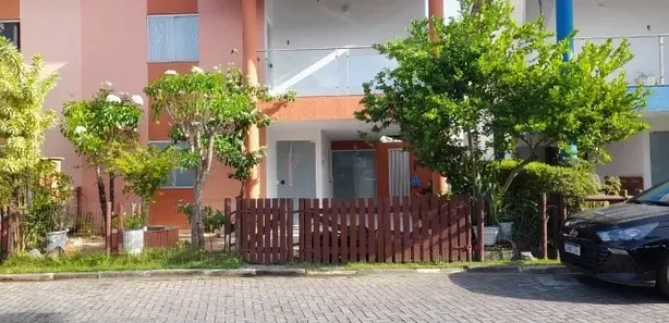 Casa de Condomínio com 4 Quartos à venda, 200m² no Buraquinho, Lauro de Freitas