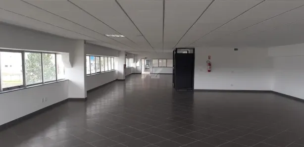 Prédio Inteiro para alugar, 331m² no Distrito Industrial Alfredo Relo, Itatiba