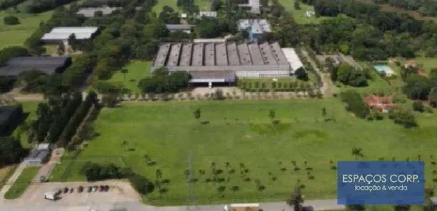 Galpão / Depósito / Armazém à venda, 2500m² no Parque Embaixador, Resende