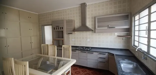 Casa de Vila com 3 Quartos para venda ou aluguel, 266m² no Vila Mimosa, Campinas