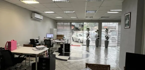 Loja / Salão / Ponto Comercial à venda, 54m² no Centro, Campos dos Goytacazes