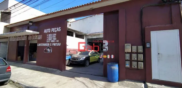 Galpão / Depósito / Armazém à venda, 579m² no Jardim Caiçara, Cabo Frio