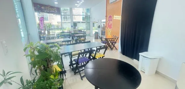 Loja / Salão / Ponto Comercial à venda, 70m² no Pioneiros, Balneário Camboriú