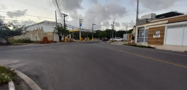 Casa com 3 Quartos para alugar, 200m² no Jabotiana, Aracaju