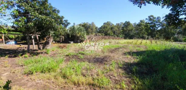 Terreno / Lote / Condomínio à venda, 2730m² no Pé de Plátano, Santa Maria