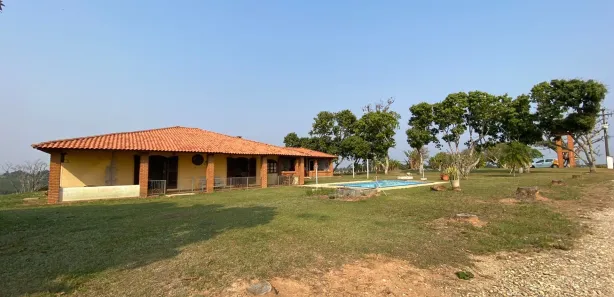 Fazenda / Sítio / Chácara à venda, 2m² no , Sarapuí